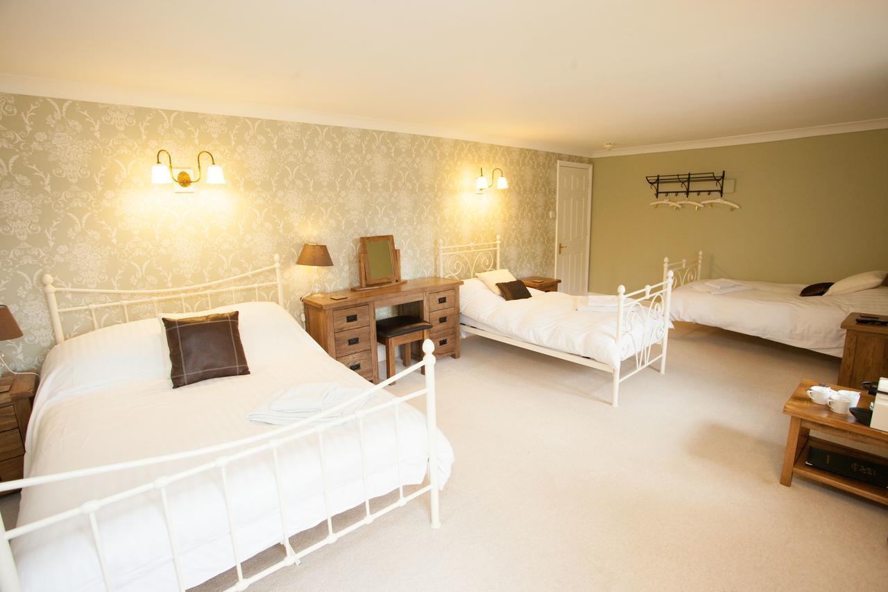 The Seven Stars Inn Pewsey Экстерьер фото